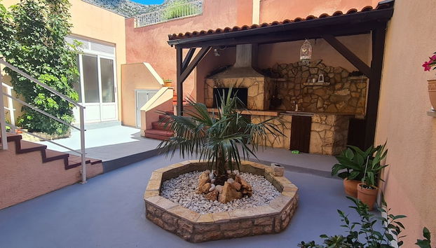 Área para churrascos e piqueniques