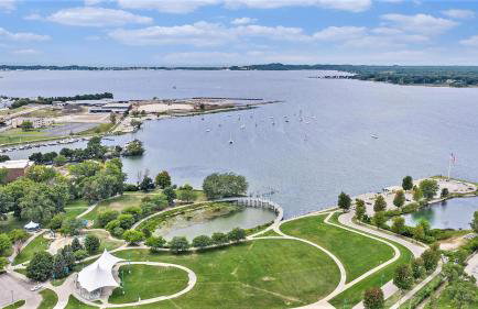 Palmer House Retreat - A Great Muskegon Getaway! - Photo 30