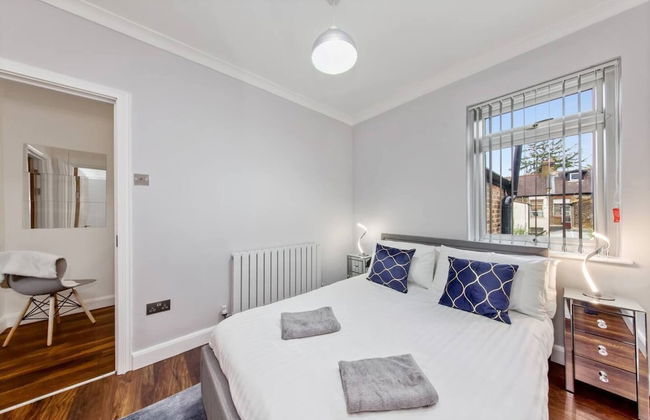 Home Away From Home With an Indoor Fireplace! - Foto 9