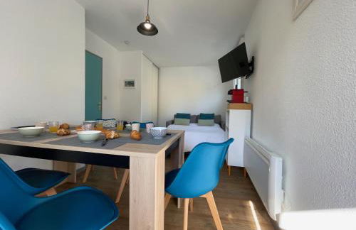 Tout Inclus - Plein Centre - Netflix - Moontown - Foto 21