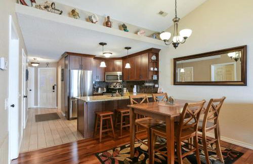 3BR Lake View Condo - Stairs Required - Close to Marina - Pool -FREE TICKETS INCLUDED - 700EP - Foto 15