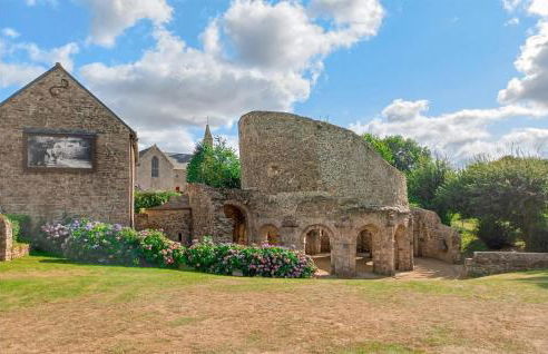 Beautiful Home In Pleudaniel - Photo 31