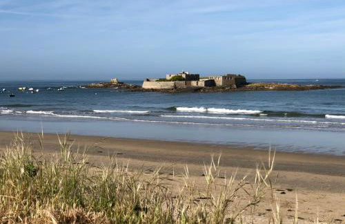 Loriot1- Appartement vue mer sur le fort bloqué ploemeur - Foto 20