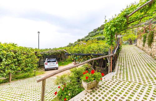 Starhost - La Casella seaview garden terrace and parking - Foto 2