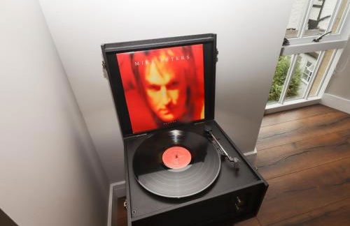 The Breathe Residence - Photo 8