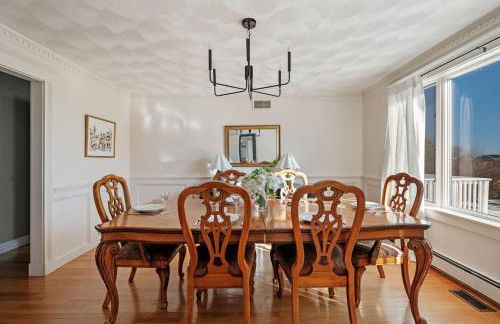 Private Pickleball | Family Friendly | Sleep 18 - Photo 15