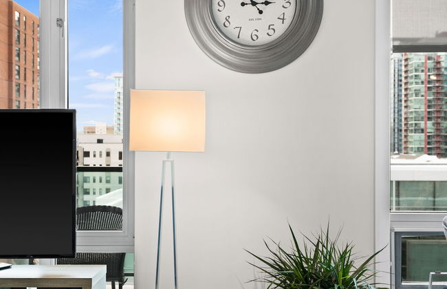 GLOBALSTAY. Gorgeous Downtown Condos. Free parking - Photo 75