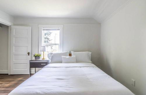 Cozy Craftsman Cottage 10 minutes away from DT! - Foto 19