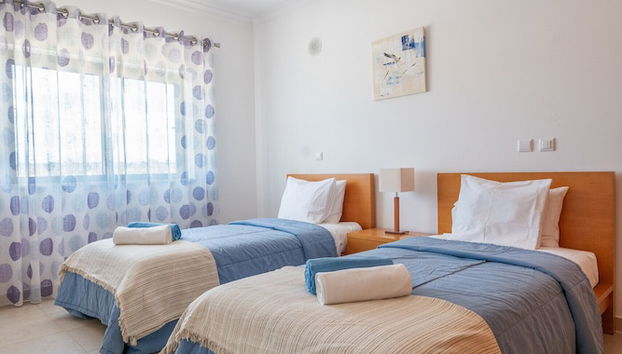 Lagos Ocean View 3 With Pool by Homing - Foto 4, Habitación