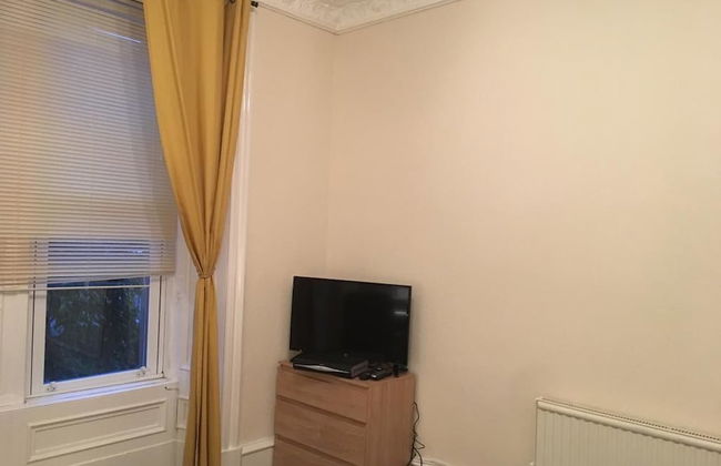 Union Apartments - Photo 12