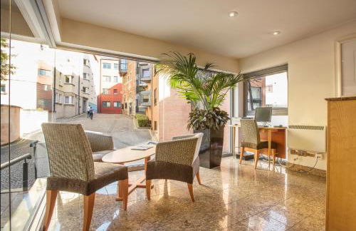 Holyrood Aparthotel - Photo 30