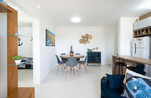 Apartamentos em Bal Piçarras 150 M DA PRAIA com SACADA, WI-FI, PISCINA, PORTARIA 24h, PLAYGROUND e vaga de GARAGEM - Foto 22