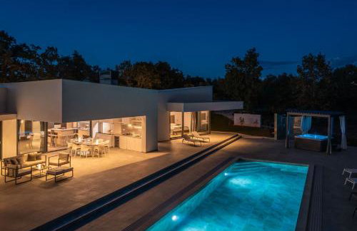 Villa Vines, Modern luxury in serene seclusion - Foto 36