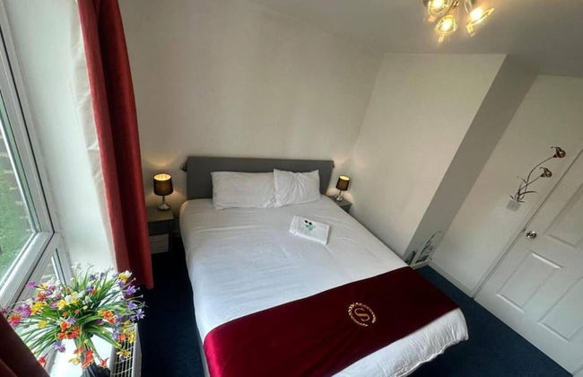 2 Bed Flat - Sleeps 4 - Parking - Wifi - Foto 3