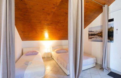 Lovely Home In Neoric - Photo 42