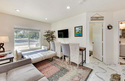 Anaheim Hills Retreat - 17 Mi to Disneyland! - Foto 9