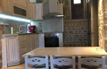 Elata Stone House - Photo 48