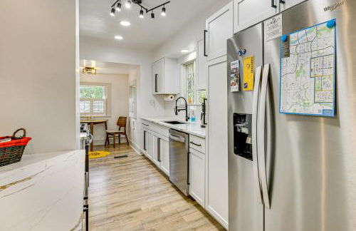 6 Mi to Arrowhead Stadium Charming Home with Porch! - Foto 8