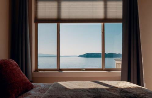 Stunning House with Views of Puget Sound! Ideal for Family Reunions - Photo 58