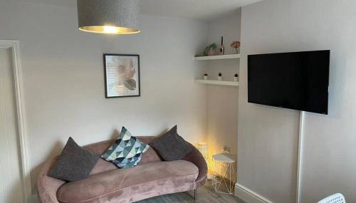 Modern Ground Floor Garden Apartment With Parking - Foto 3