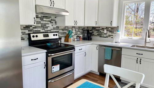 Newly Renovated Carriage House Near Town & Beaches - Foto 5