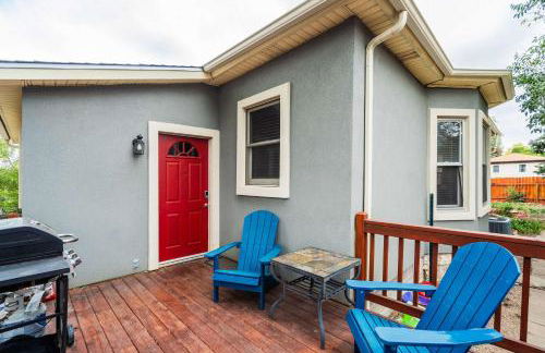 Memorial Row Downtown Escape w Mountain Views - Foto 34