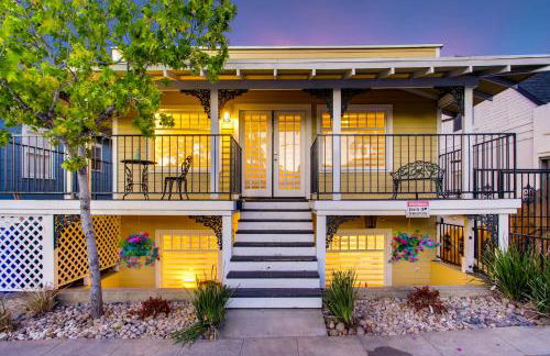 Casa California - Backyard, BBQ, Firepit & Near Beaches - Foto 1