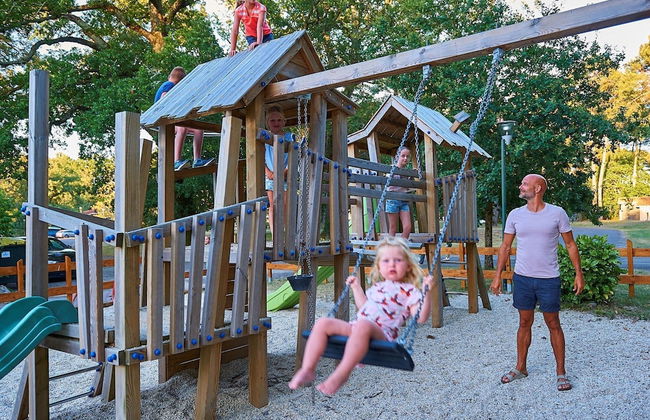 Villa in France With Private Garden - Photo 24