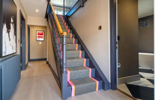 Farmyard House - Photo 5