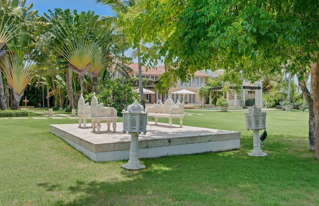 Sophisticated Villas With Private Pools and Staff - Foto 11