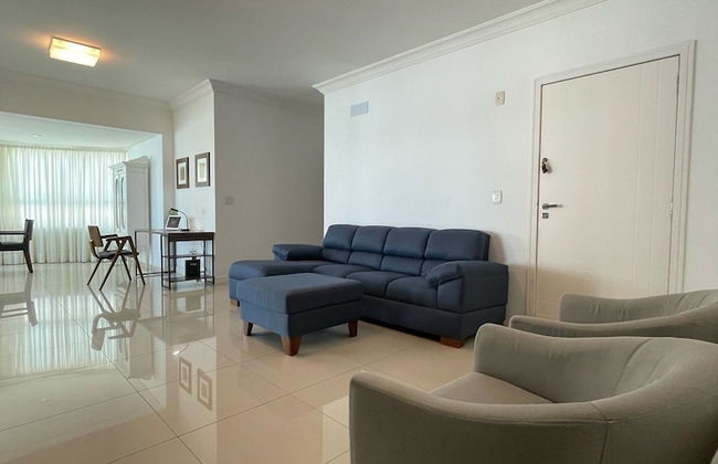 AMPLO APARTAMENTO UM POR ANDAR - Photo 17