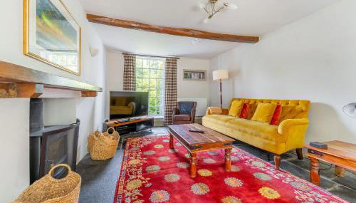 Peacock Cottage - Photo 2