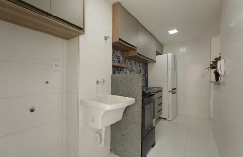 Apartamento Luxuoso à 2km da Litorânea - Foto 11