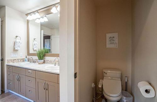 Kirkland's Expansive Custom-Built Family Haven Near Juanita - Foto 33