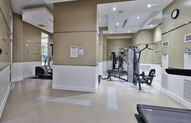 Grand Royal Condos -Mississauga SQ One - Photo 24