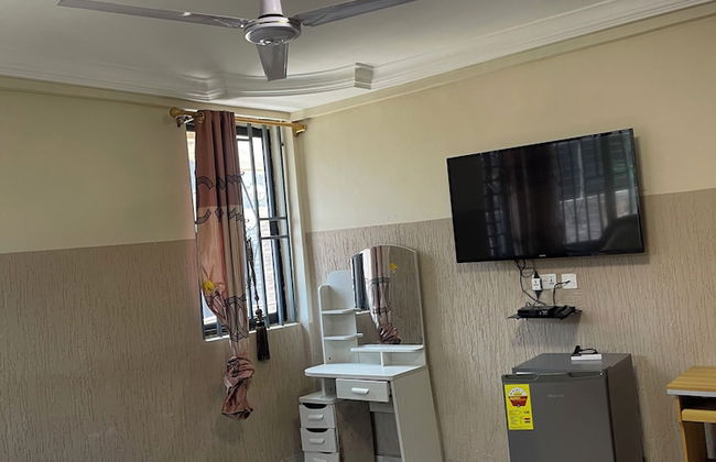 CRL Apartment 2 - Photo 14