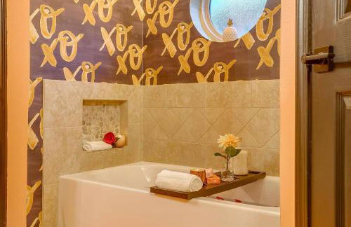 Girly+Godly+Gritty+Graceful+Pool+Pink+VeryPlayful - Foto 73