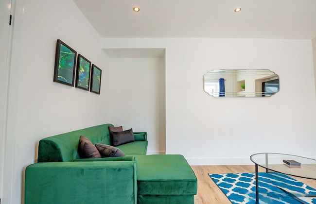 Host Stay Carlisle Road House - Photo 10