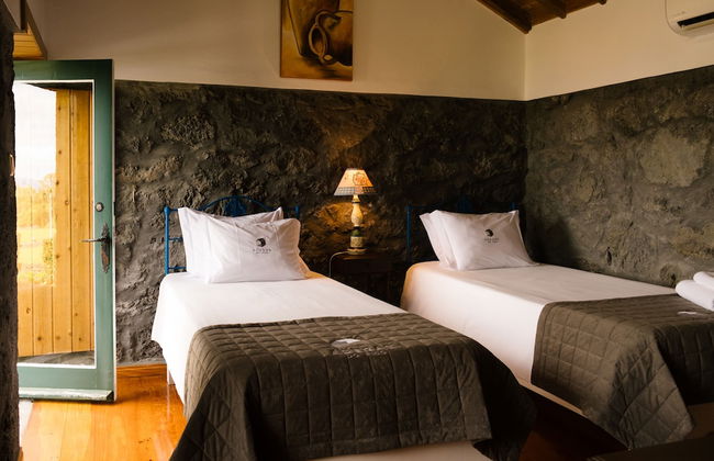 Adegas do Pico - Foto 13