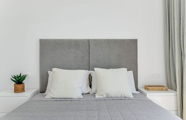 Sanders Olive - Chic 3-bdr Apt With Shared Pool - Foto 2