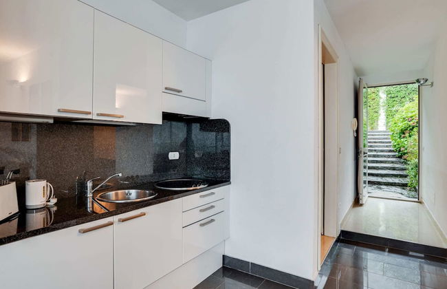 Holiday Home in Meina With Private Beach - Foto 8