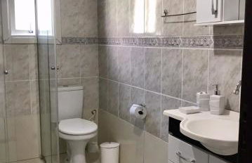 Apartamento encantador com lareira - Foto 10