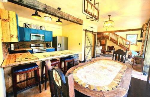 Waterfront Houston Hide out In A Magical Forest - Foto 10