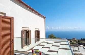 Historic Villa Kassiopi with Panoramic Sea view - Photo 23