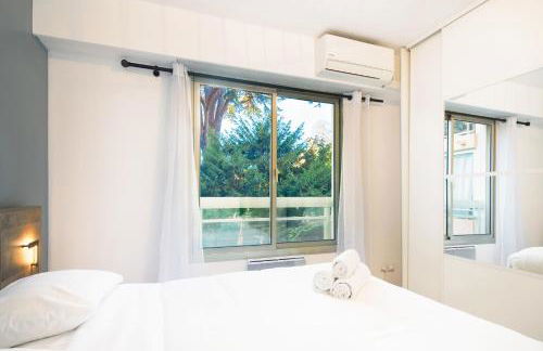 Appartement rénové - Terrasse - Parking - BM - Foto 12