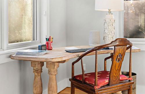 Modern Family Home Walkable to Town - Foto 23