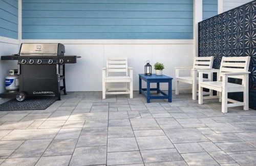 Waterfront Home, Short Walk to Beach, Deck/Balcony - Foto 13