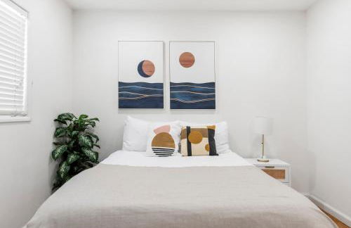 Spacious 3BR Home Near Disneyland & Knotts Berry Farm - Foto 11