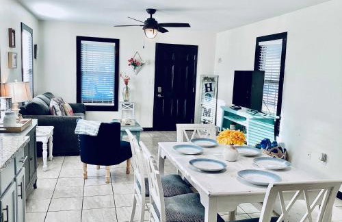 Urban Aquarium Home for 8 - Foto 13