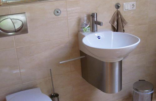 Elegante Ferienwohnung mit Kaminofen im Thüringer Wald - Foto 17